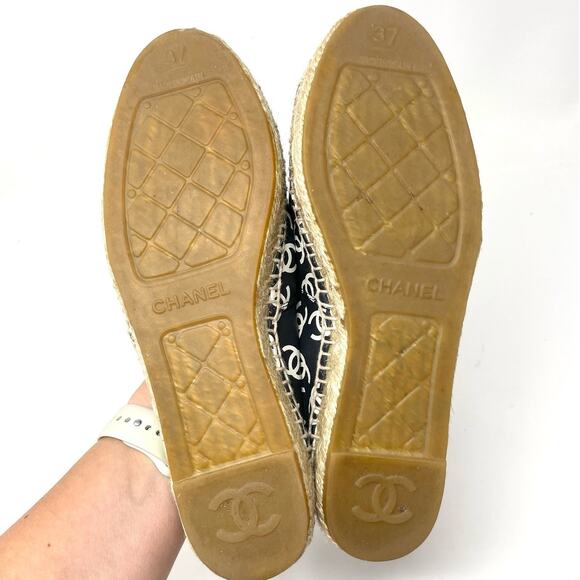 SOLD Chanel Interlocking CC Logo Leather Espadrilles Round Toe Flats EU37 - Picture 8 of 13